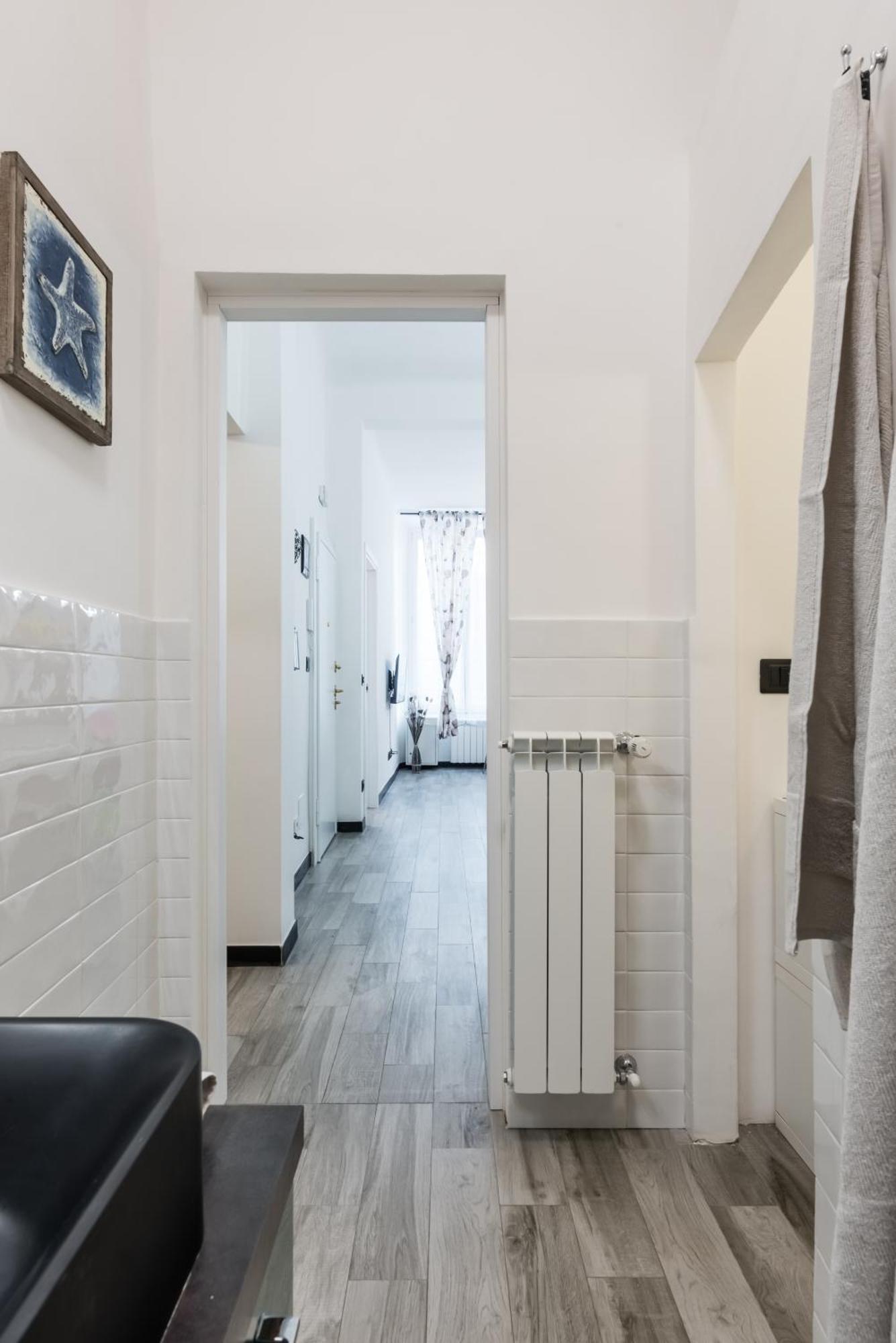 Acquario 5 Minuti, 1Br , Free A-C, Wifi & Netflix "City Center" By Tilo เจนัว ภายนอก รูปภาพ