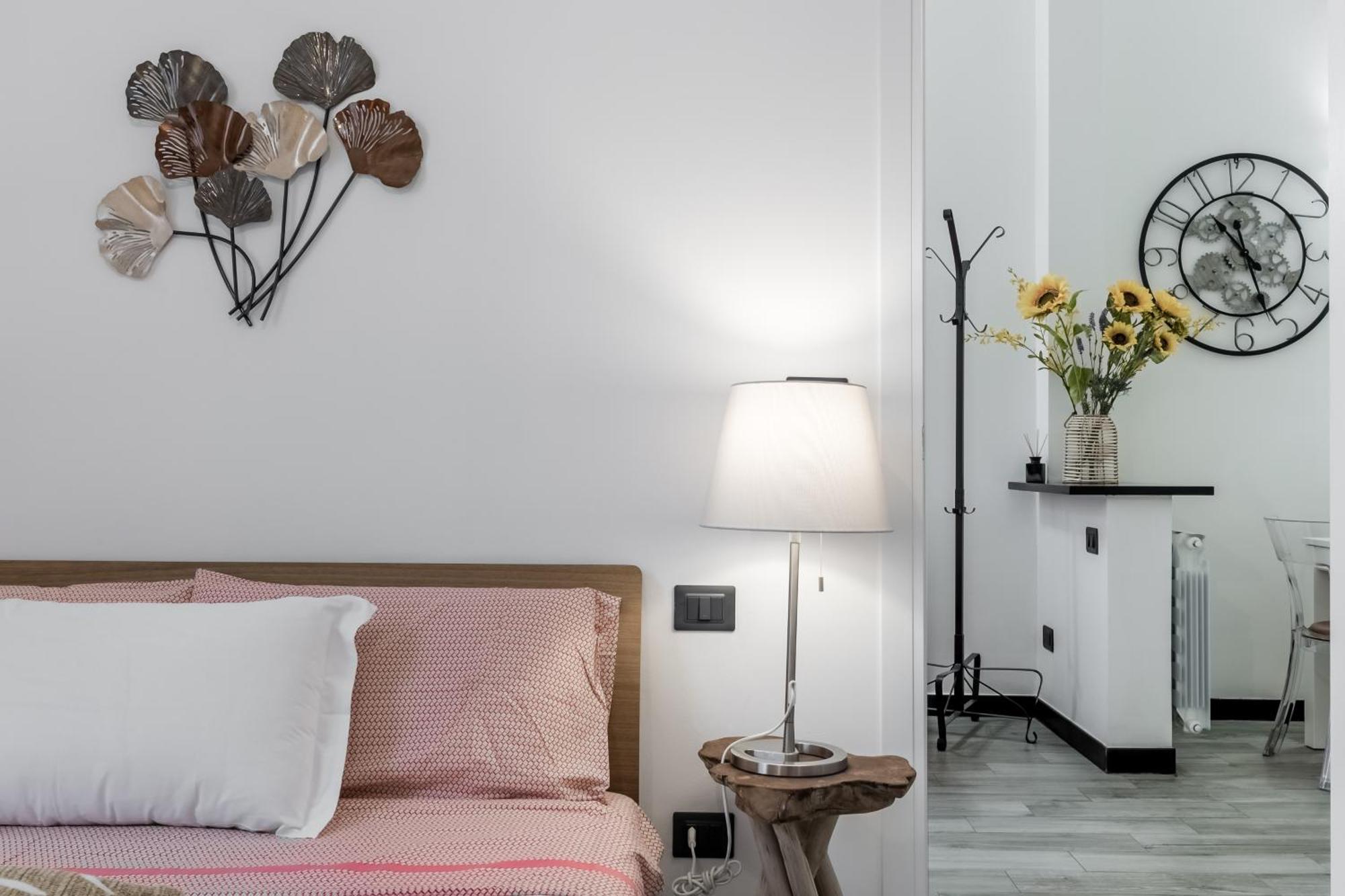 Acquario 5 Minuti, 1Br , Free A-C, Wifi & Netflix "City Center" By Tilo เจนัว ภายนอก รูปภาพ