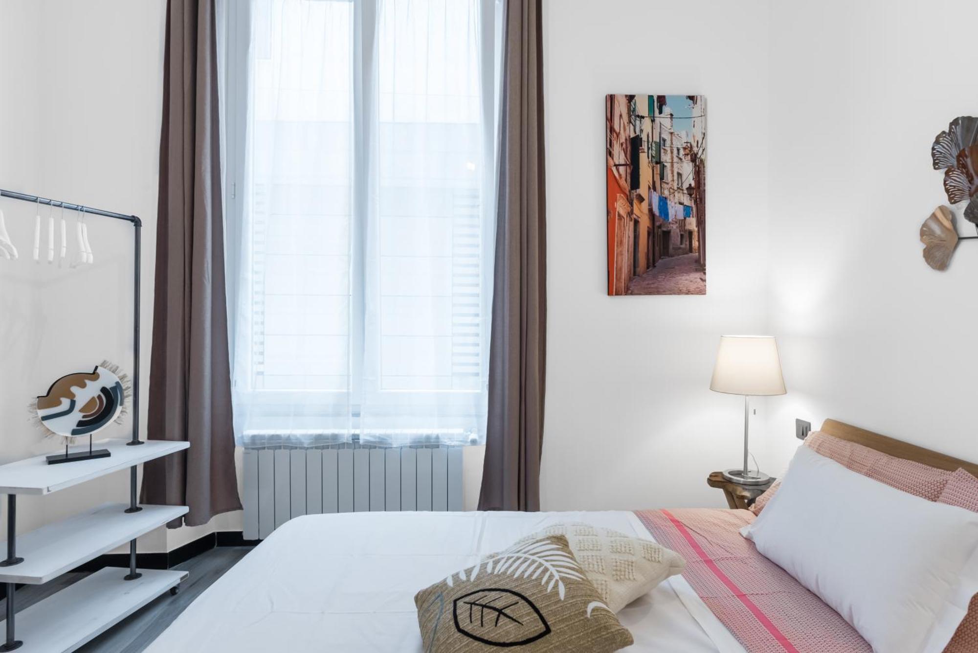 Acquario 5 Minuti, 1Br , Free A-C, Wifi & Netflix "City Center" By Tilo เจนัว ภายนอก รูปภาพ